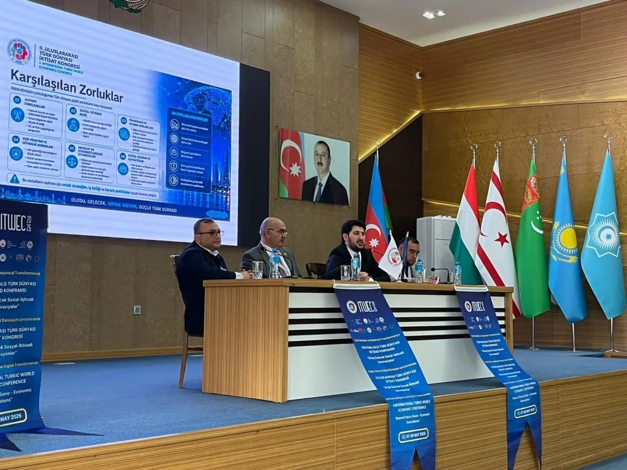 panel-1-bilgi-yonetimi-ve-yapay-zeka-2q4ux.webp